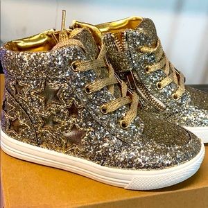 New w/box JCrew high top sneakers